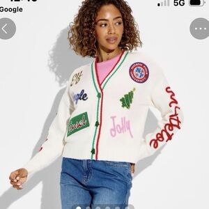 Ladies holiday sweater 33° size large